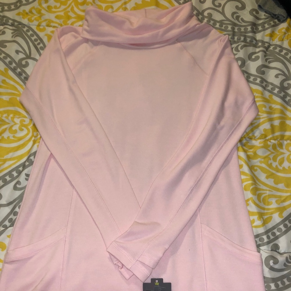 Tunic light pink workout top